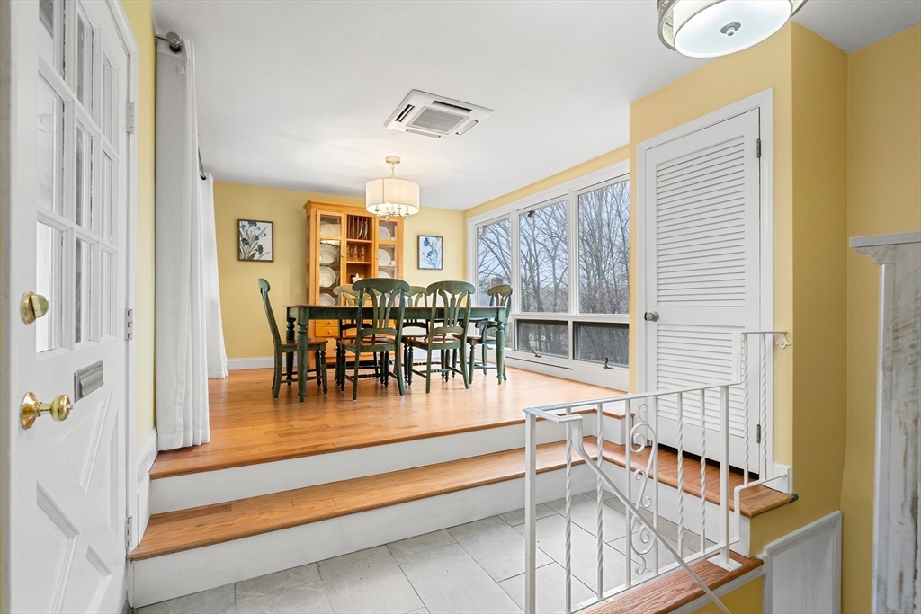 51 Winslow Rd