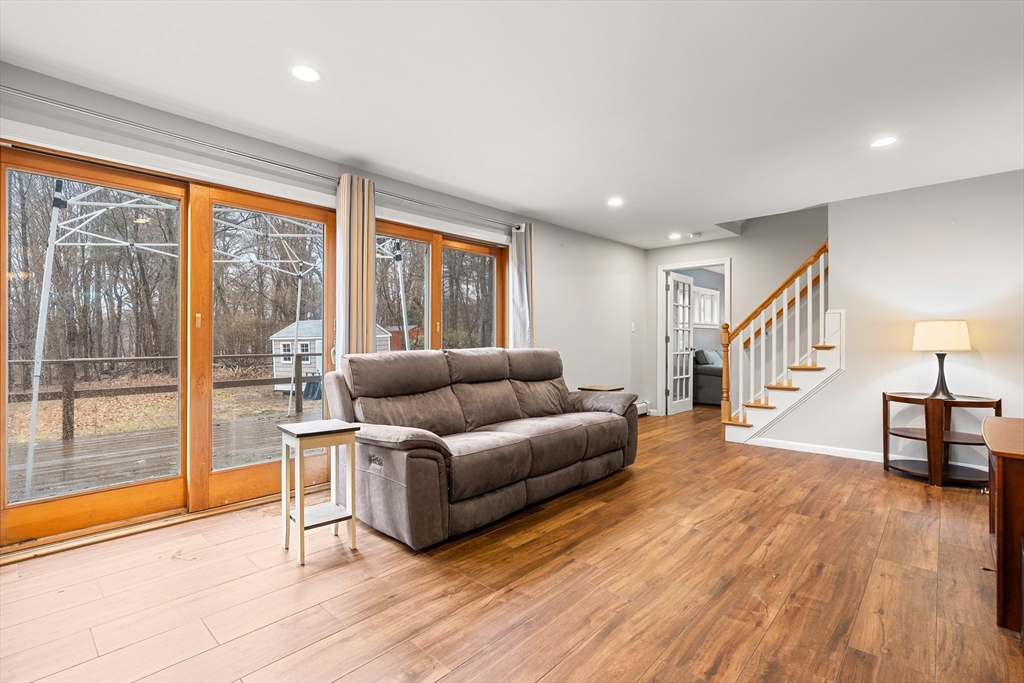 51 Winslow Rd