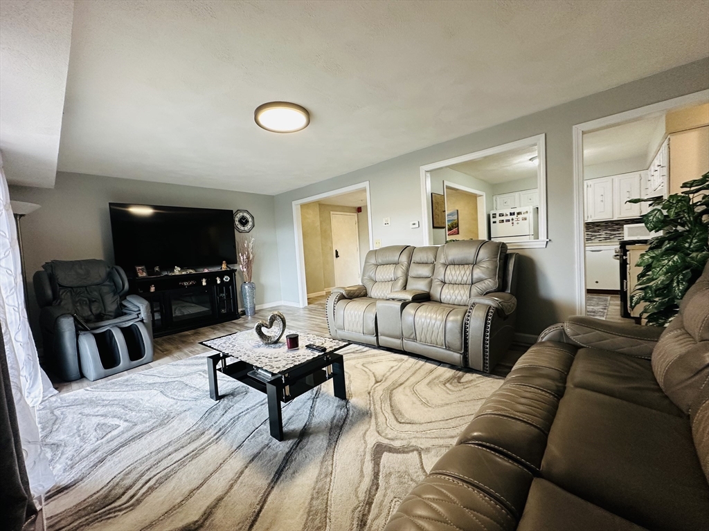 47 Apache Way # 47