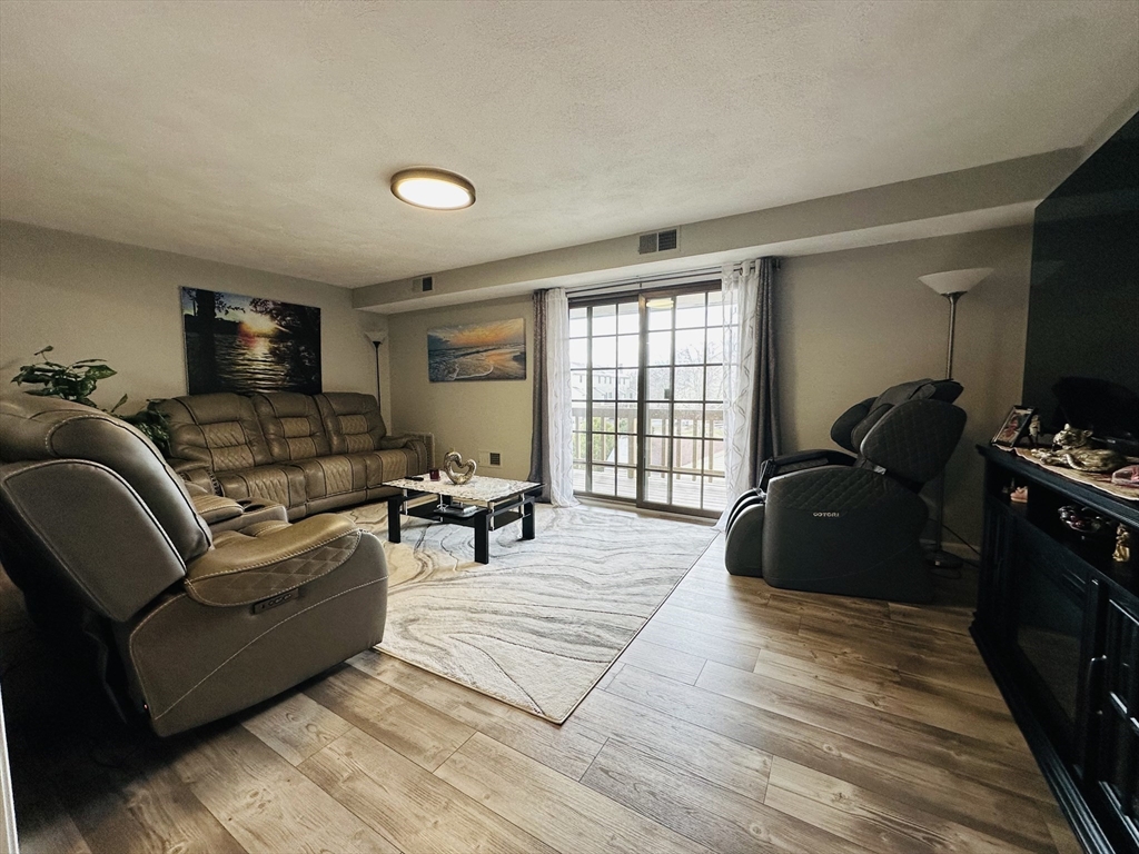 47 Apache Way # 47