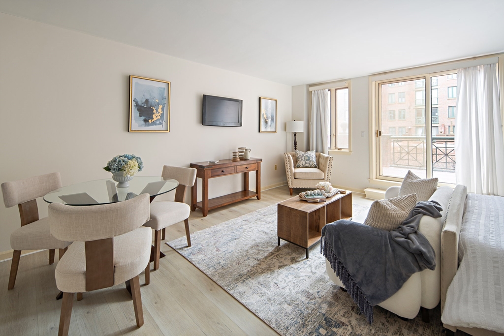 10 Rogers Street # 227