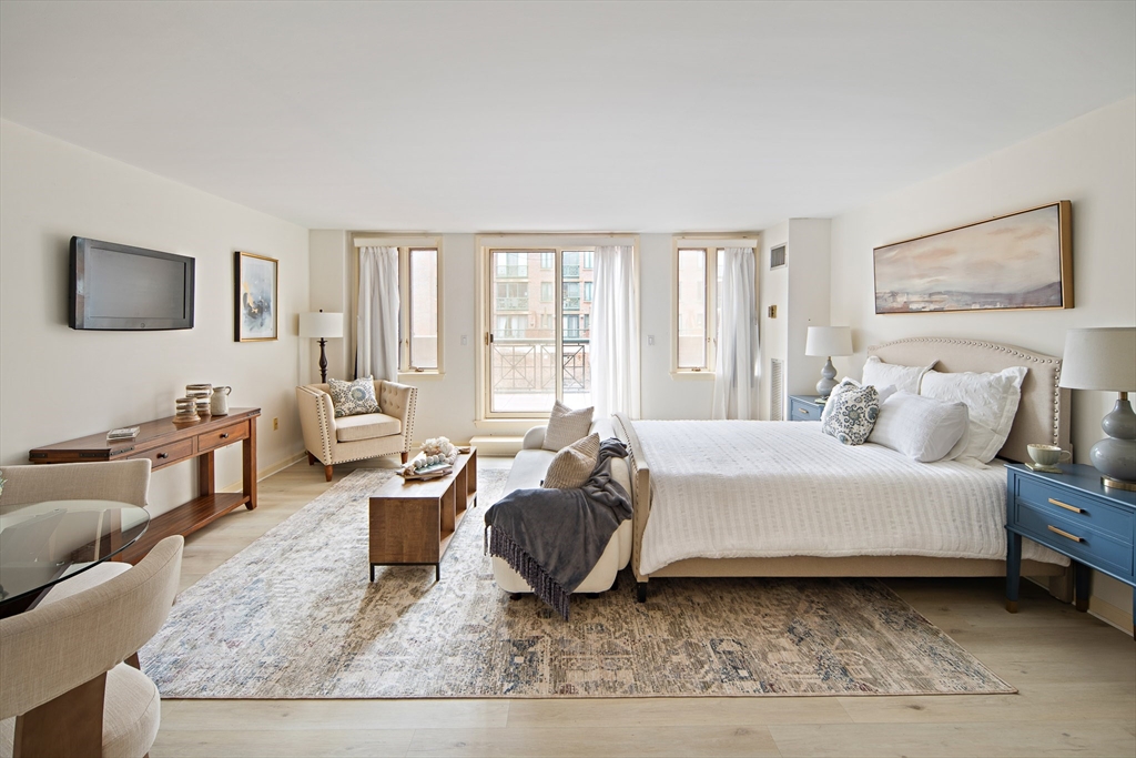 10 Rogers Street # 227