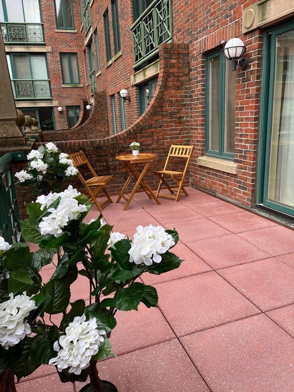 10 Rogers Street # 227