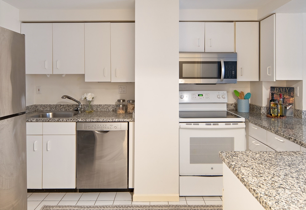 10 Rogers Street # 227