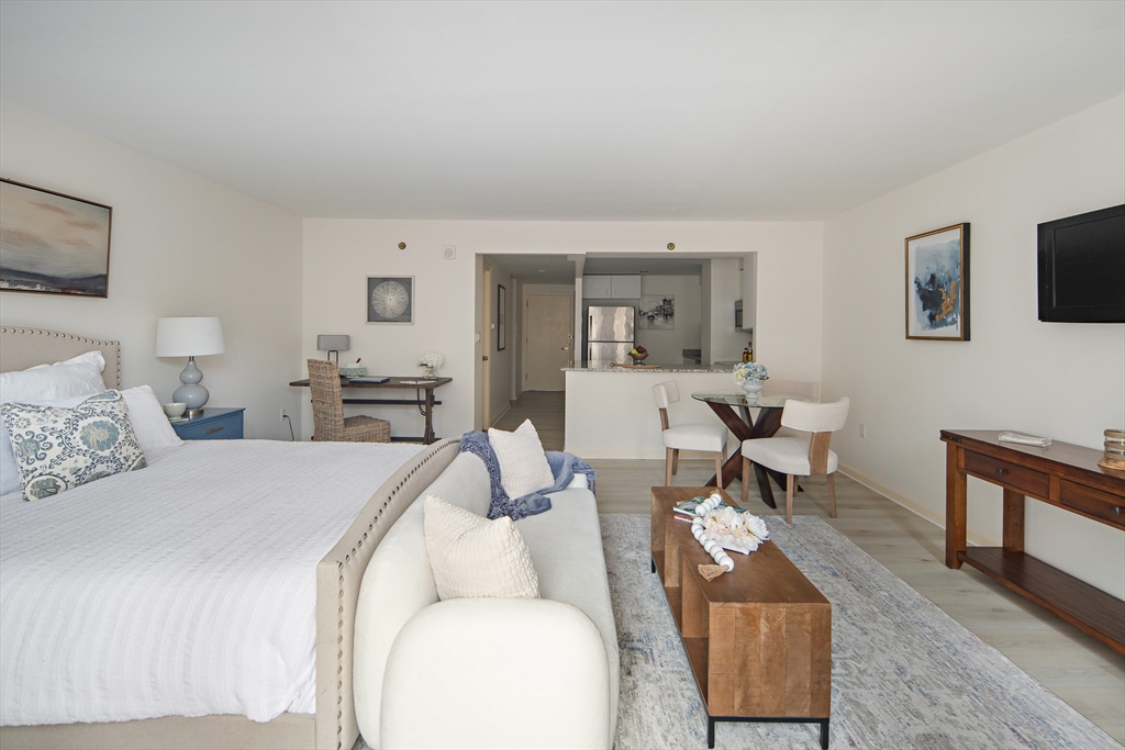 10 Rogers Street # 227