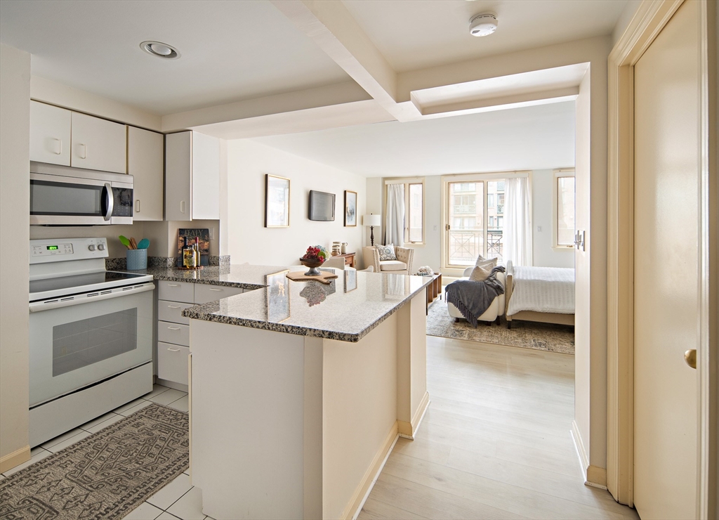 10 Rogers Street # 227