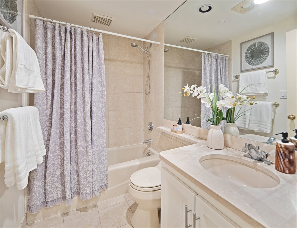 10 Rogers Street # 227