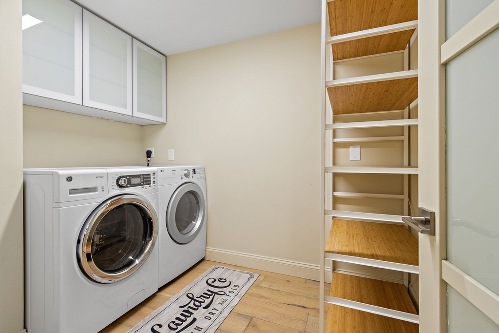 33 Turning Mill Road