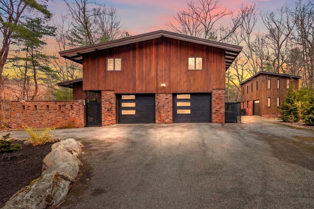 33 Turning Mill Road