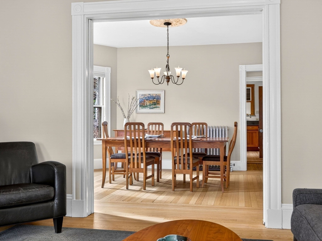 25 Danforth St # 3