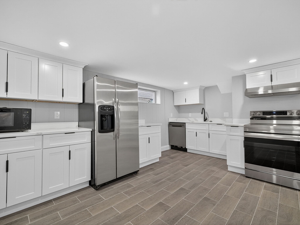 111 Sharon St # 1