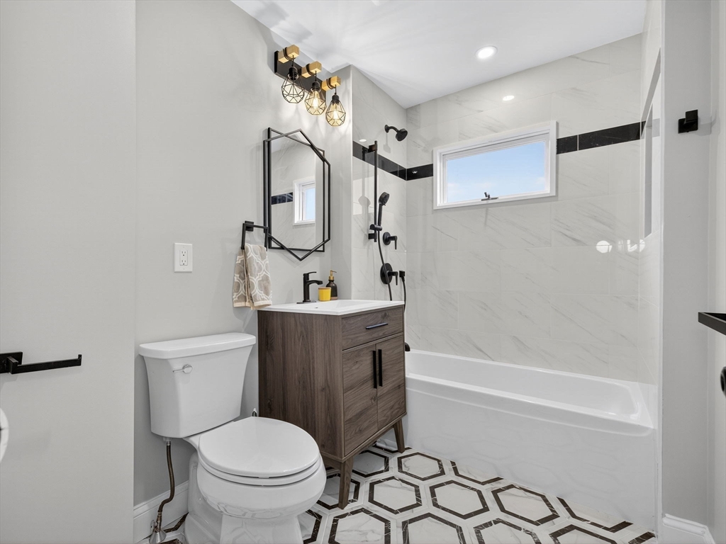 111 Sharon St # 1