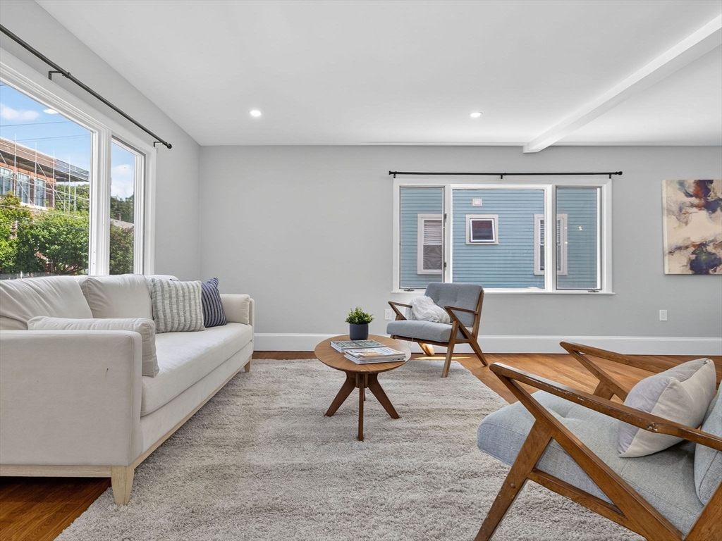 111 Sharon St # 1