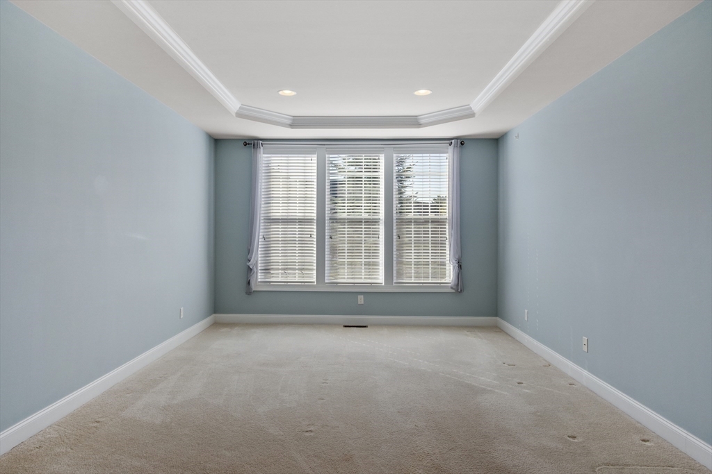 13 Wilshire Way # 13