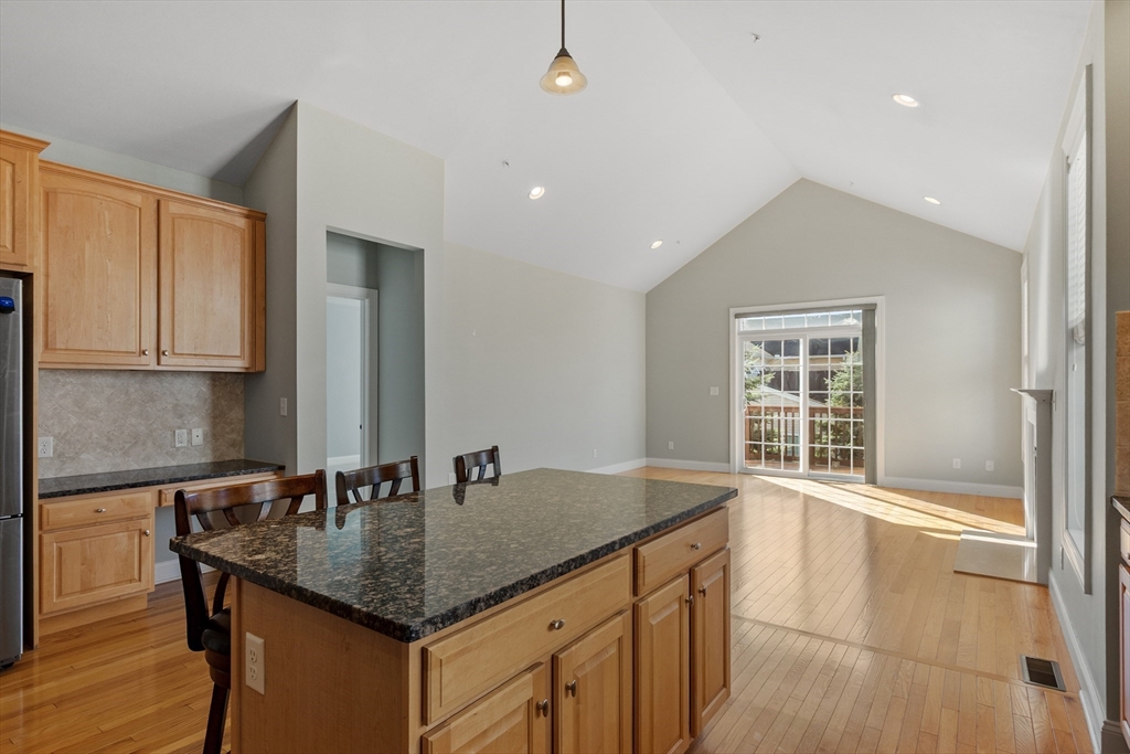 13 Wilshire Way # 13