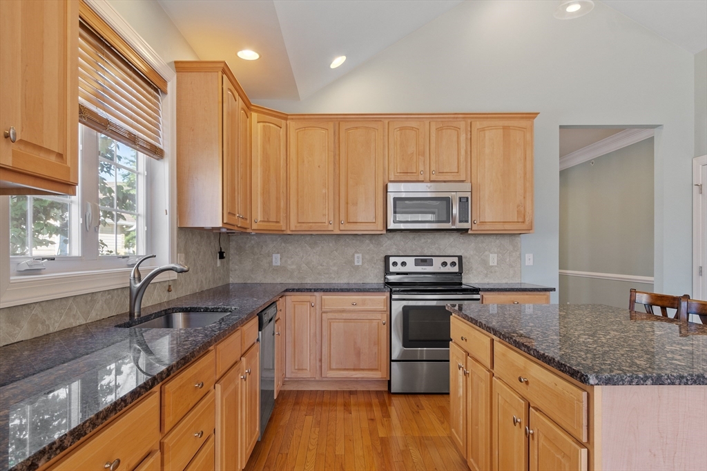 13 Wilshire Way # 13