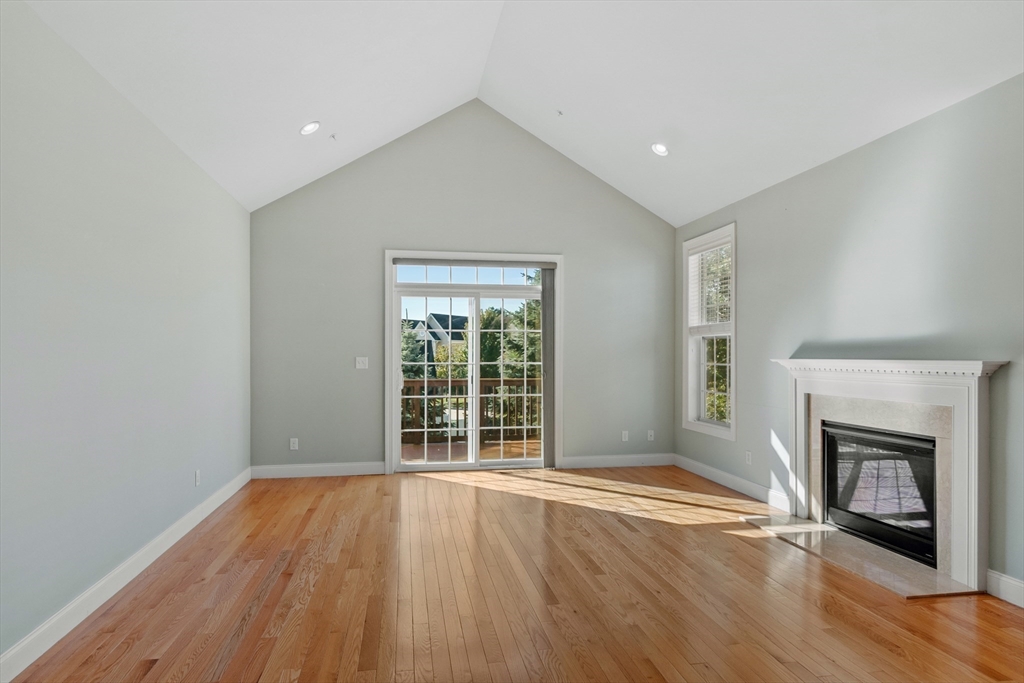 13 Wilshire Way # 13