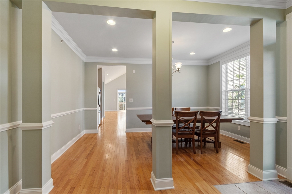 13 Wilshire Way # 13