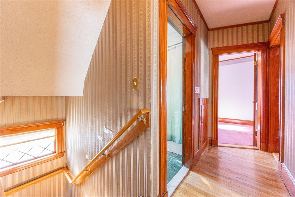 250 Forest St