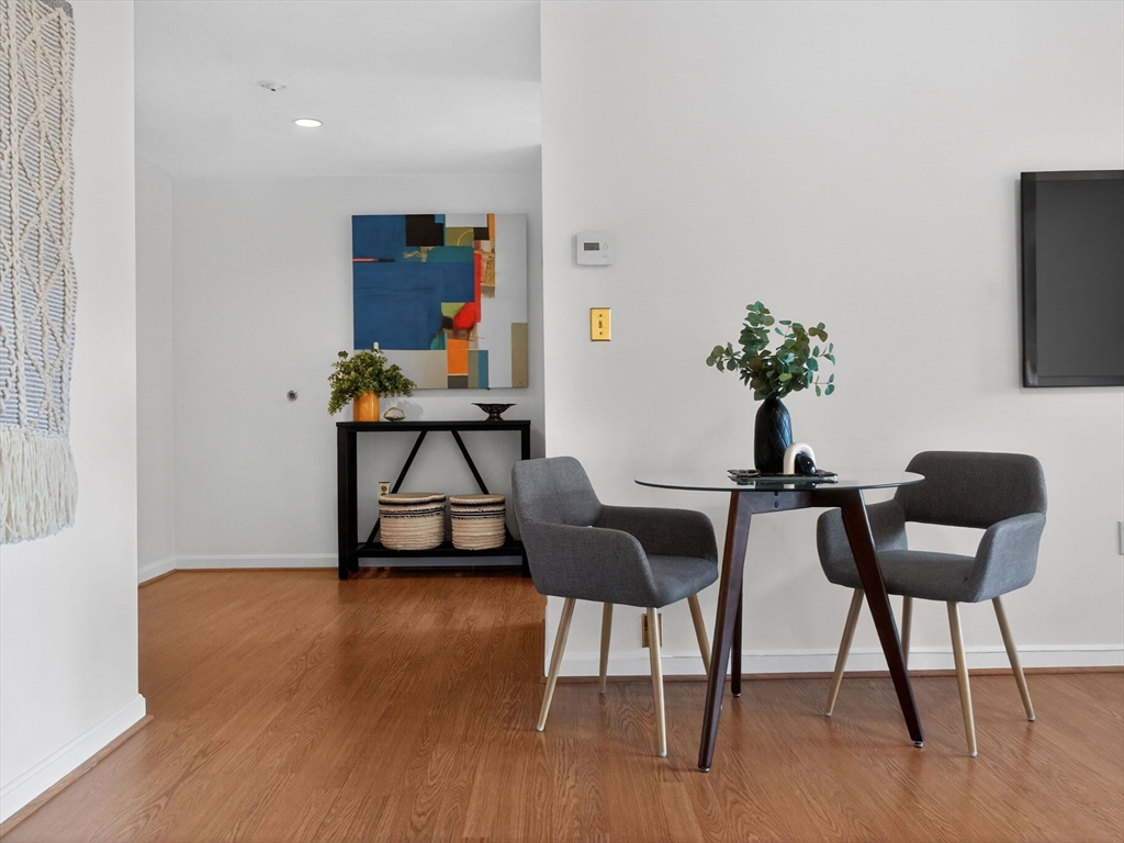 50 Watertown St Unit: 401