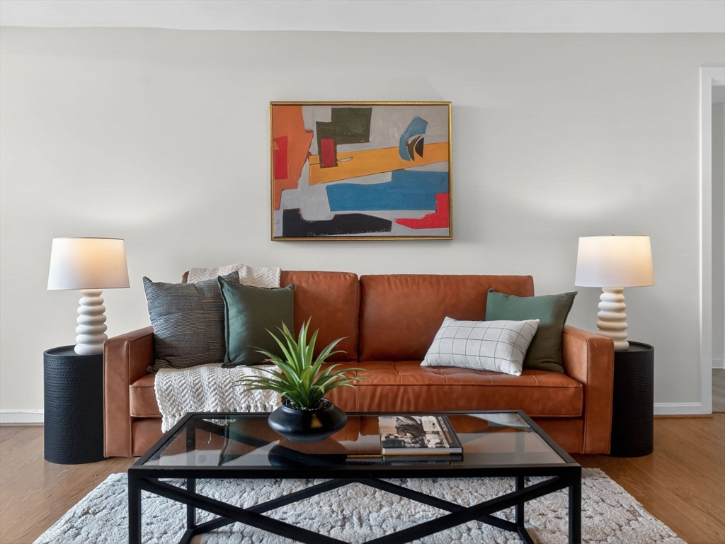 50 Watertown St Unit: 401