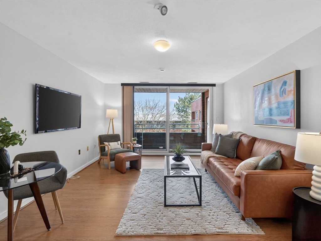 50 Watertown St Unit: 401