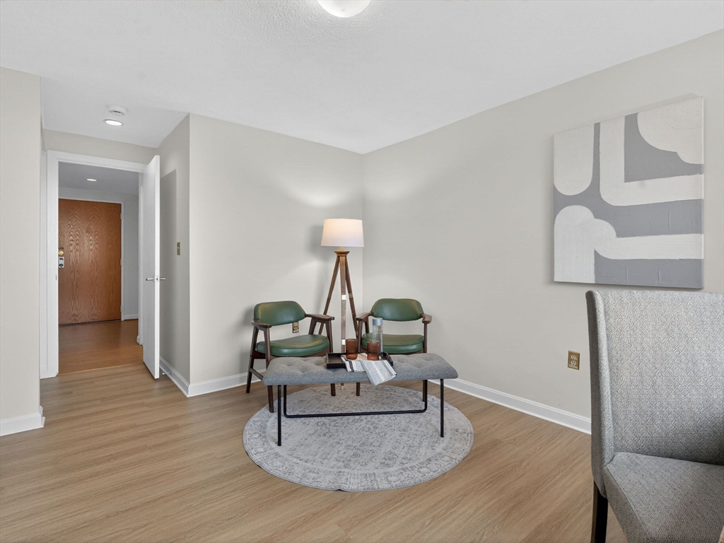 50 Watertown St Unit: 401