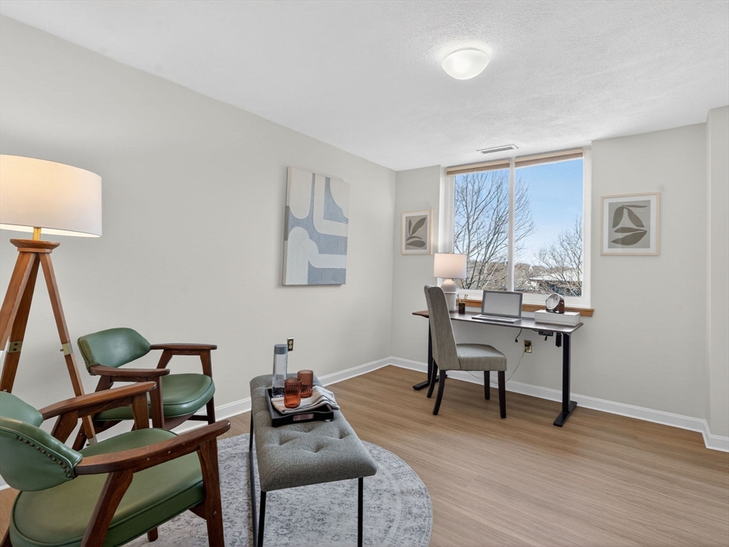 50 Watertown St Unit: 401