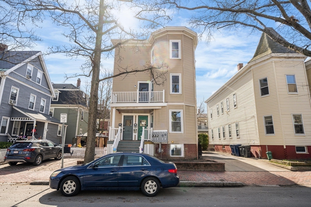 10 Beech St # 2