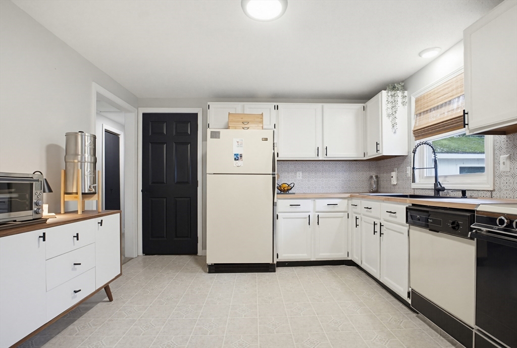 138 Howe St # 138