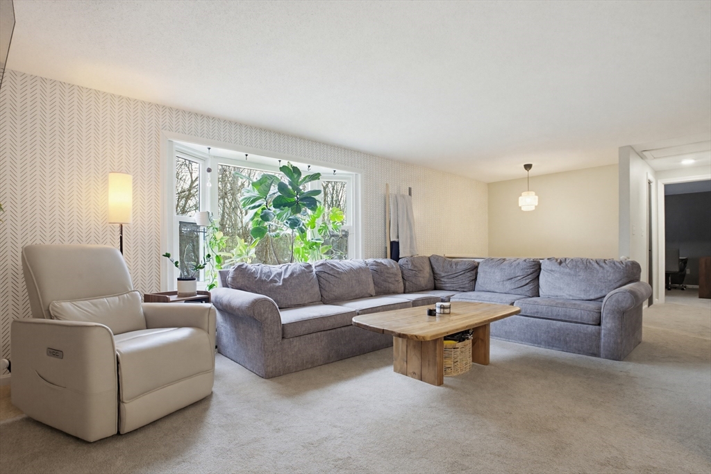 138 Howe St # 138