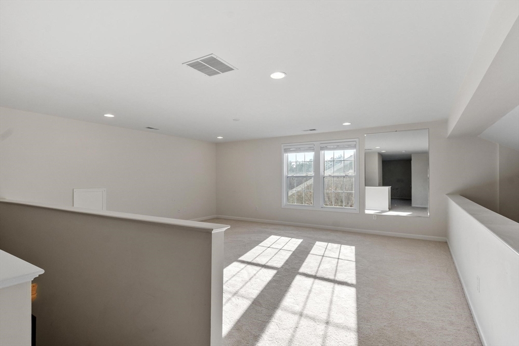 35 Greenside Ln # 35