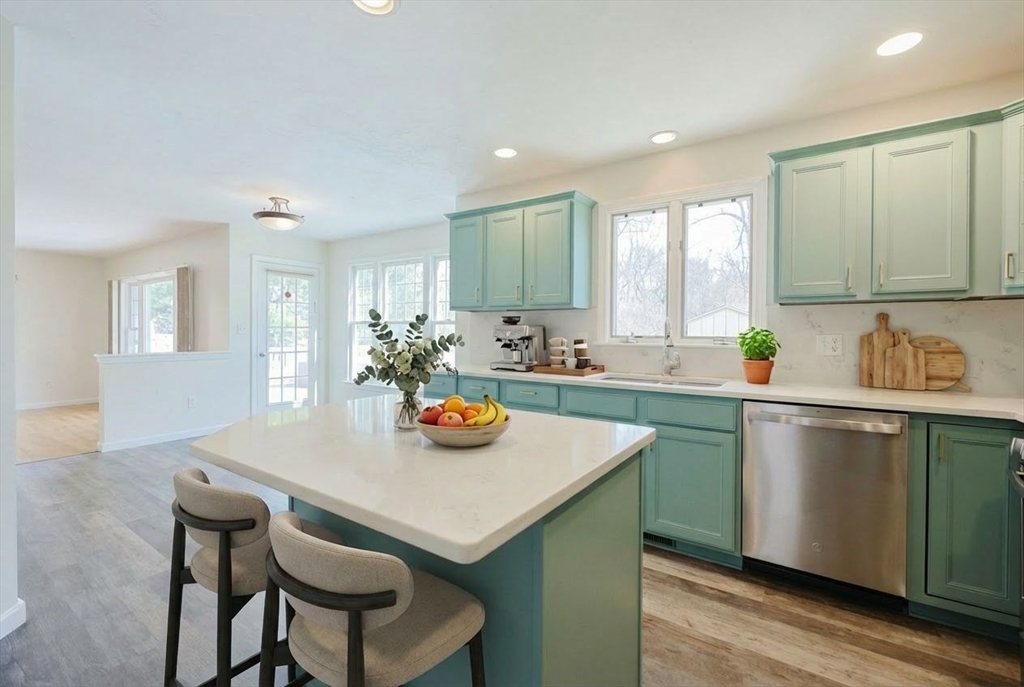 75 Sunflower Dr