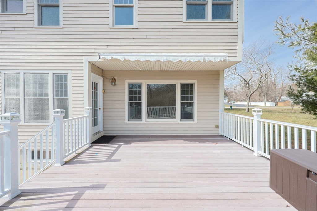 75 Sunflower Dr