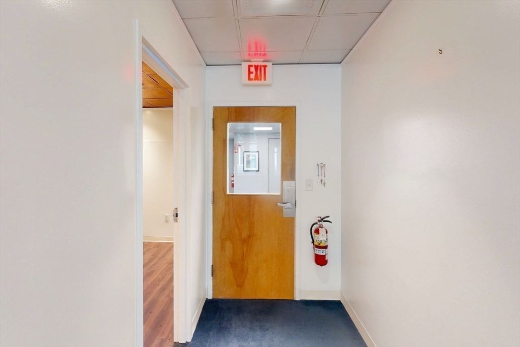 552 Massachusetts Ave # 203