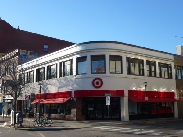 552 Massachusetts Ave # 203