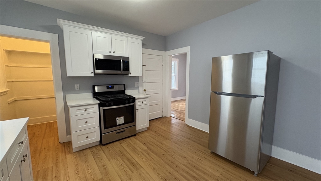 190 Sheridan Ave # 1