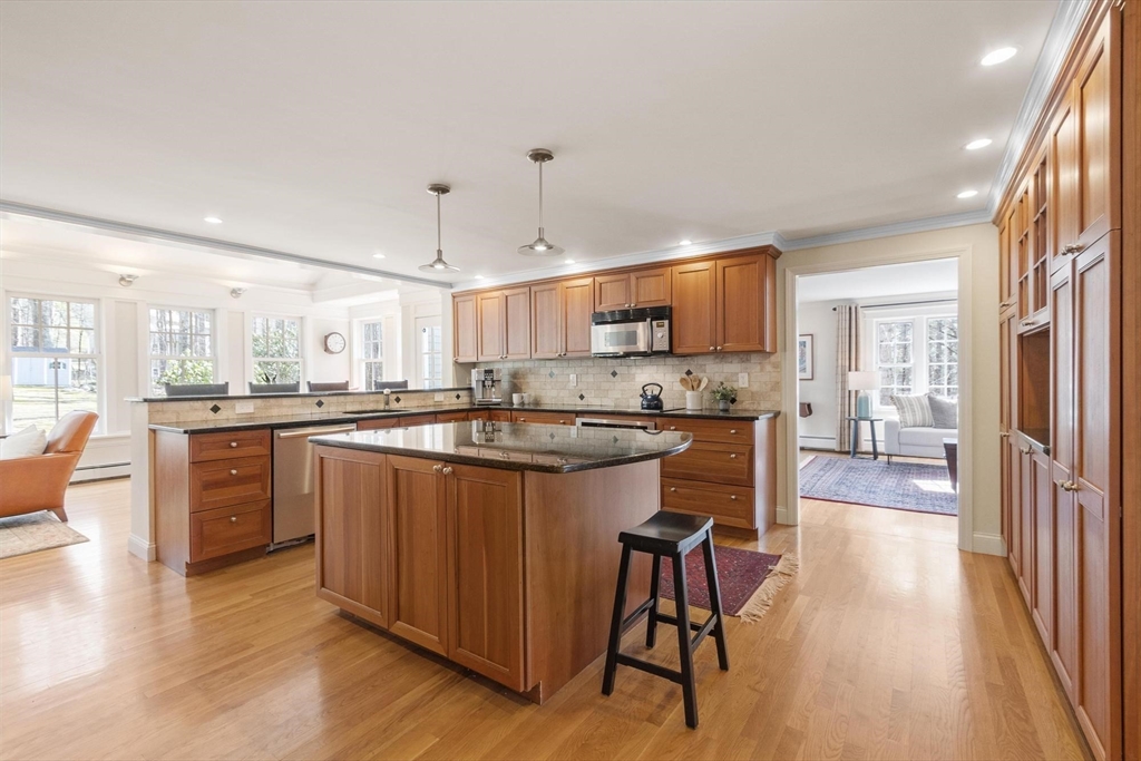 500 Old Harvard Rd