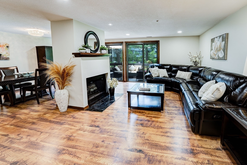 559 Great Elm Way # 559