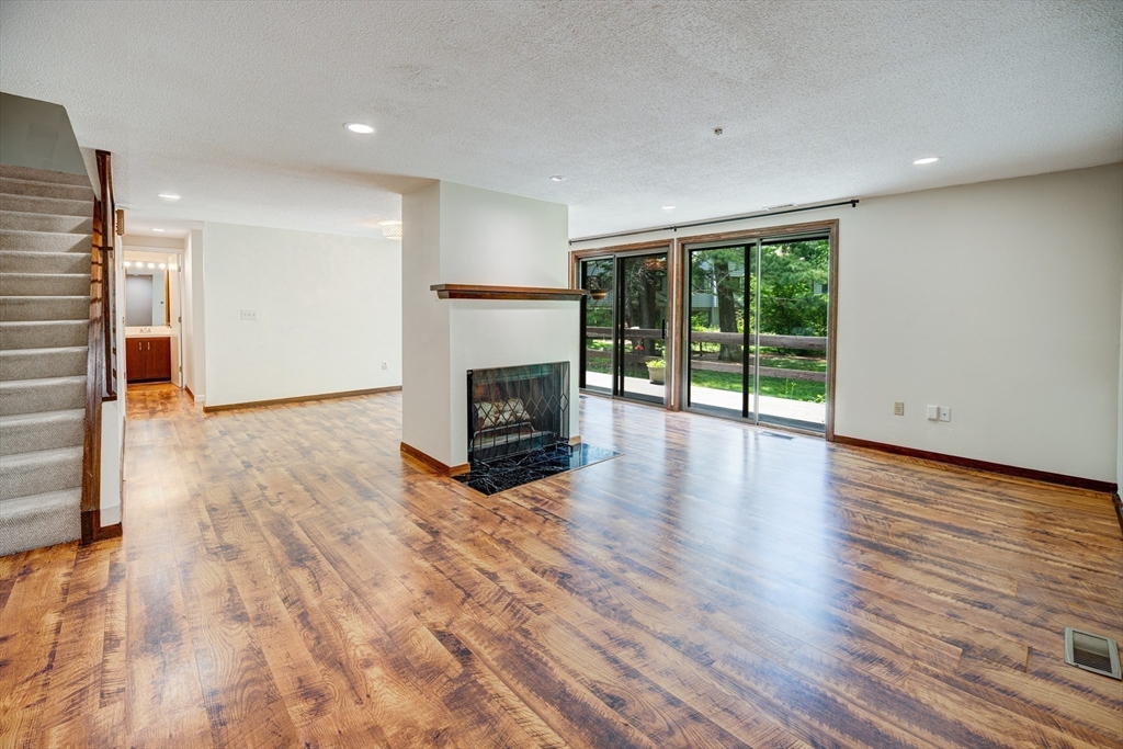 559 Great Elm Way # 559