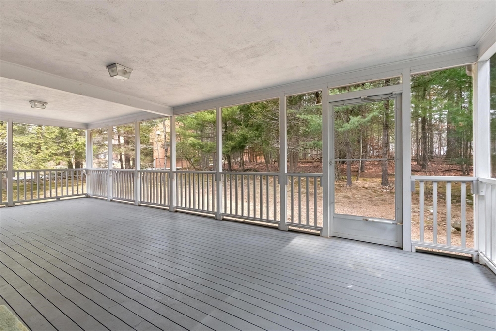 31 Old Stagecoach Rd