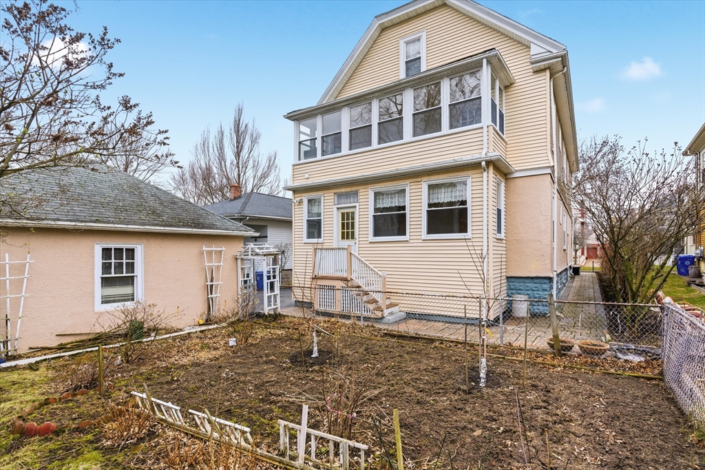 58-60 Orvis Rd