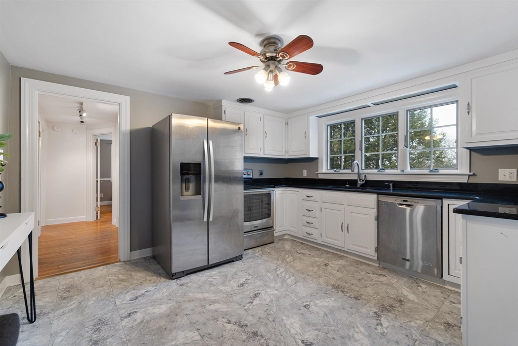 553 Elm St