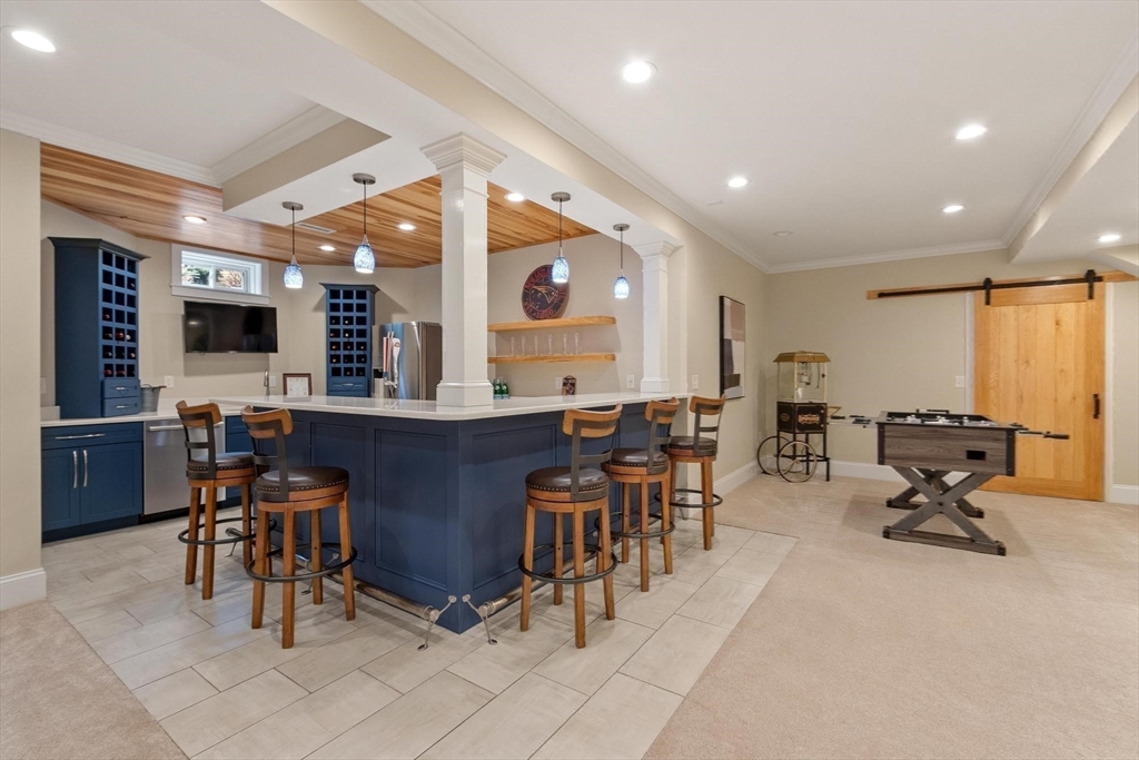 2 Jackson Dr