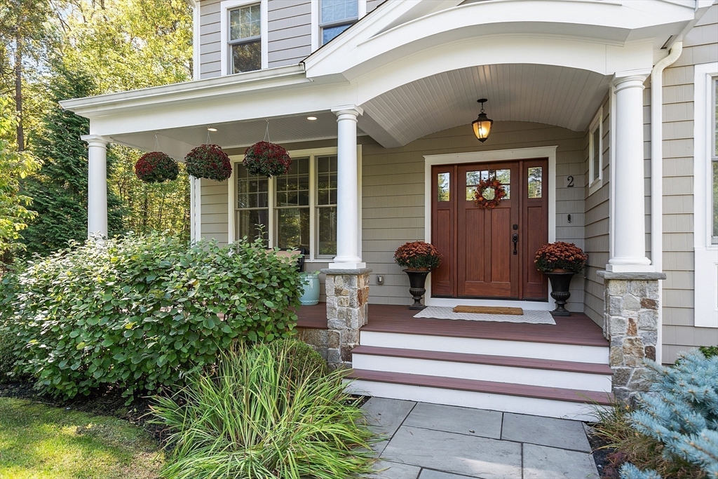 2 Jackson Dr