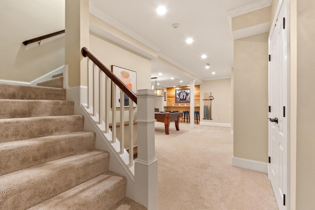 2 Jackson Dr