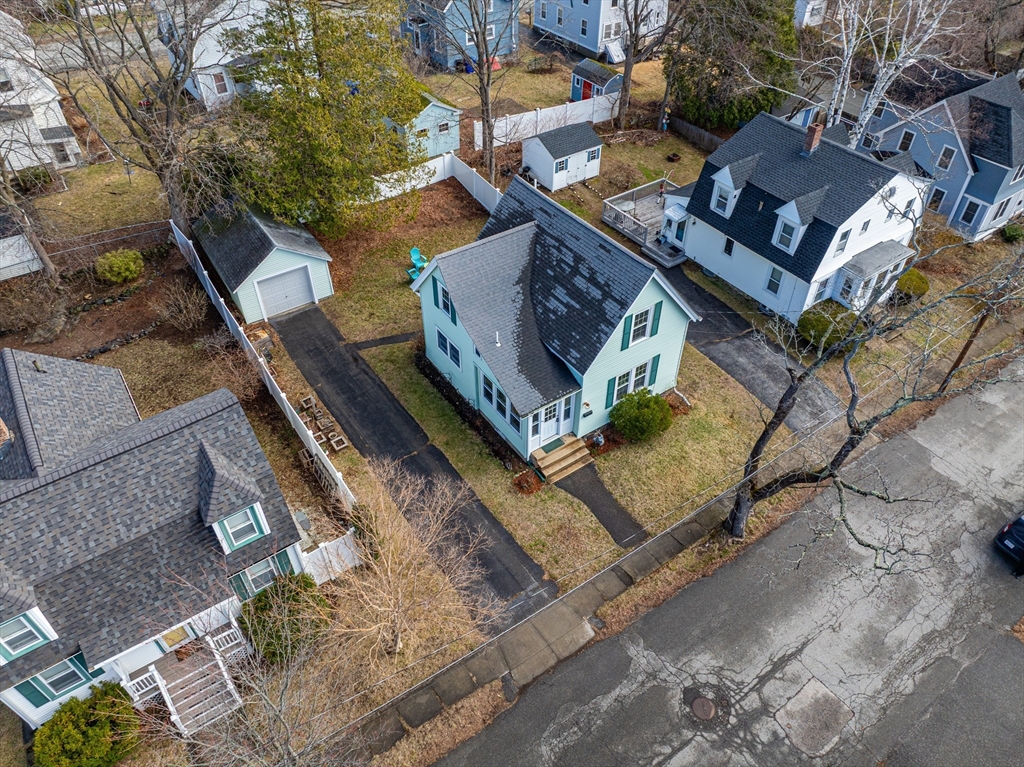 8 Harrison St