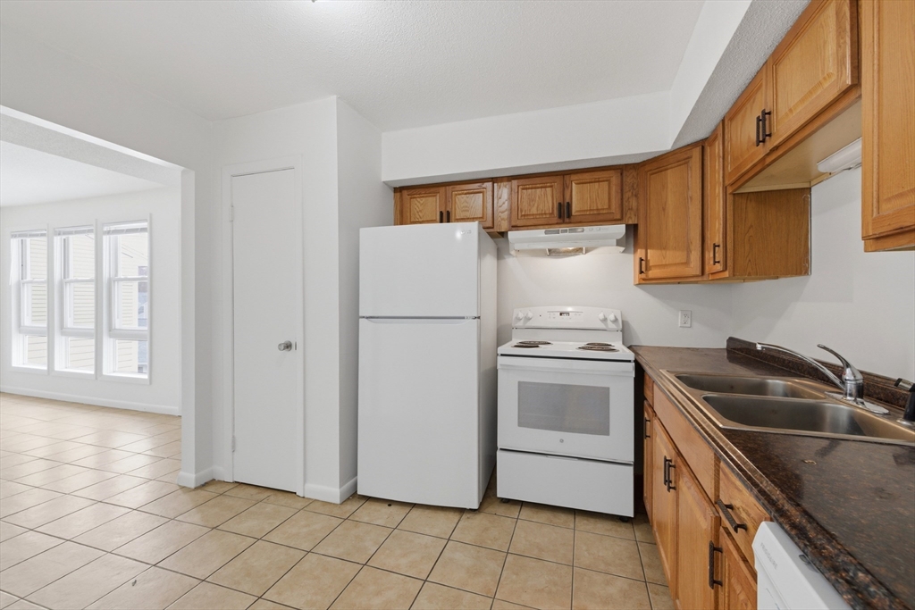 26 Beacon Street # 10F
