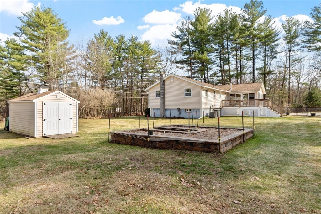 20 Bayberry Rd