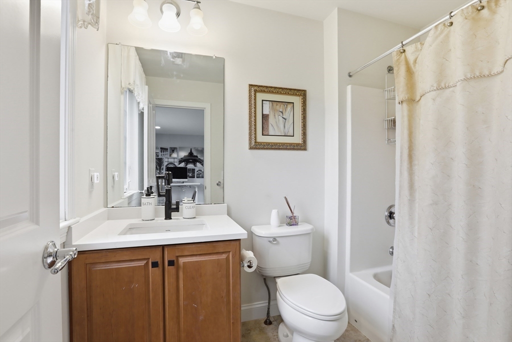 65 Canterbury Hill Rd
